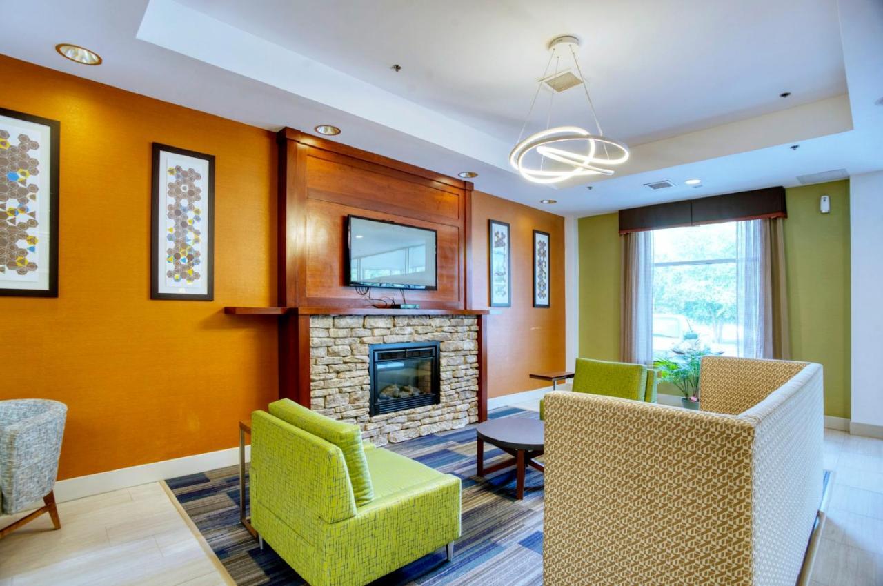 Holiday Inn Express La Plata By Ihg Eksteriør bilde